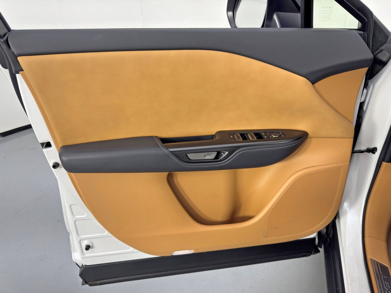 Used 2023 Lexus RZ 450e Premium w/ Accessory Package (2T) image 43