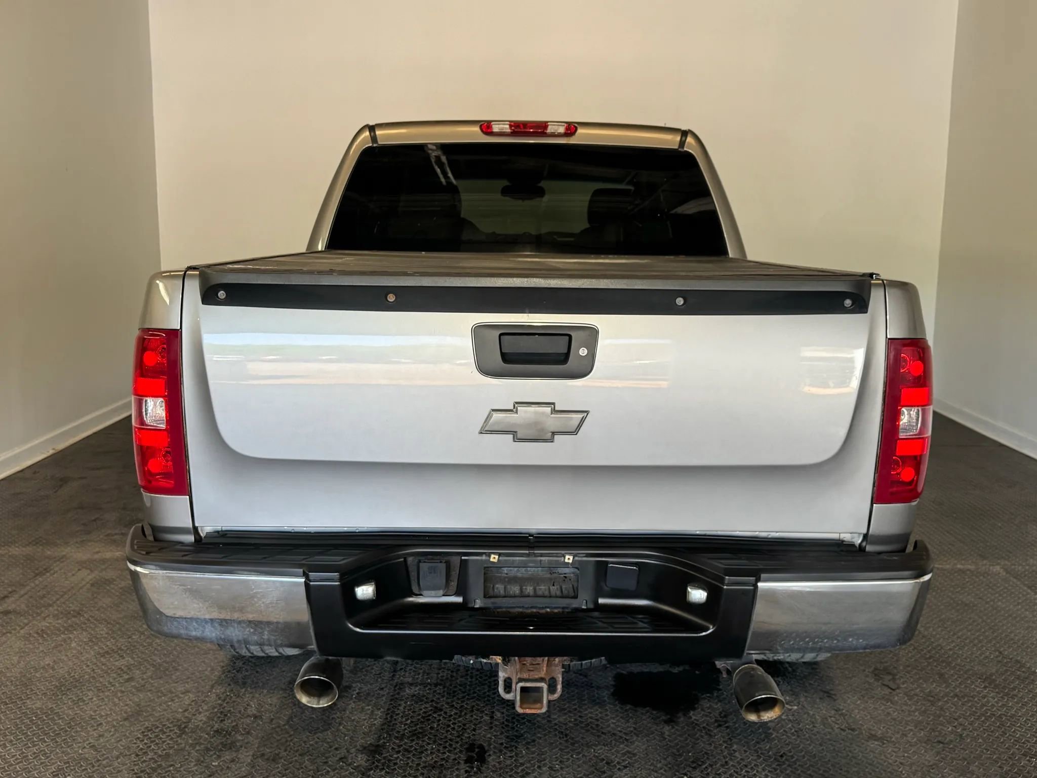 Used 2009 Chevrolet Silverado 1500 LT w/ Regional Value Package image 5