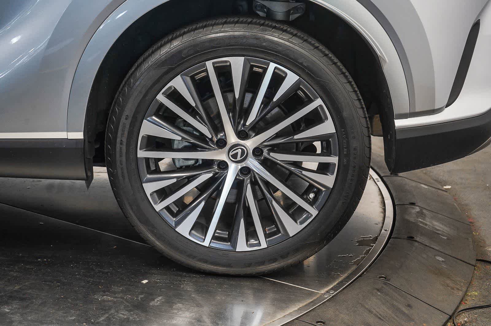 Used 2023 Lexus RX 350 Premium Plus w/ Cold Area Package image 10