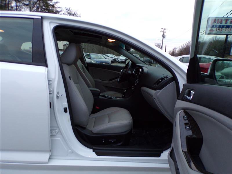 Used 2015 Kia Optima EX w/ EX Premium Package image 18