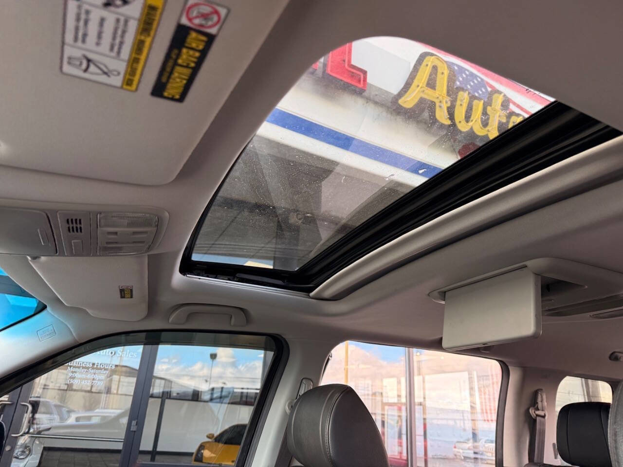 Used 2012 Honda Pilot Touring image 18