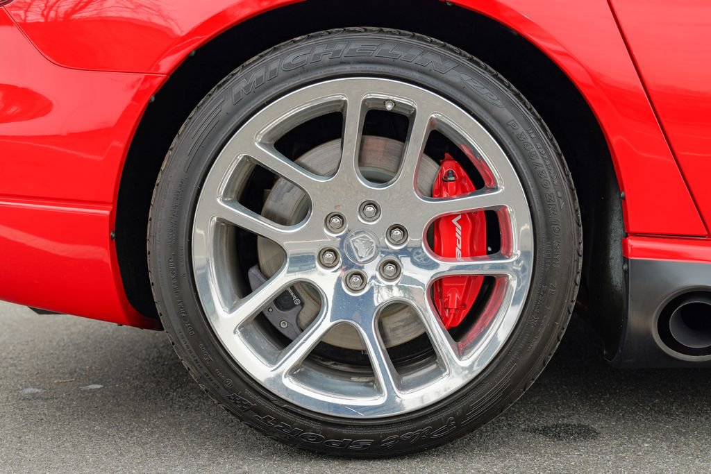 Used 2004 Dodge Viper SRT-10 image 21