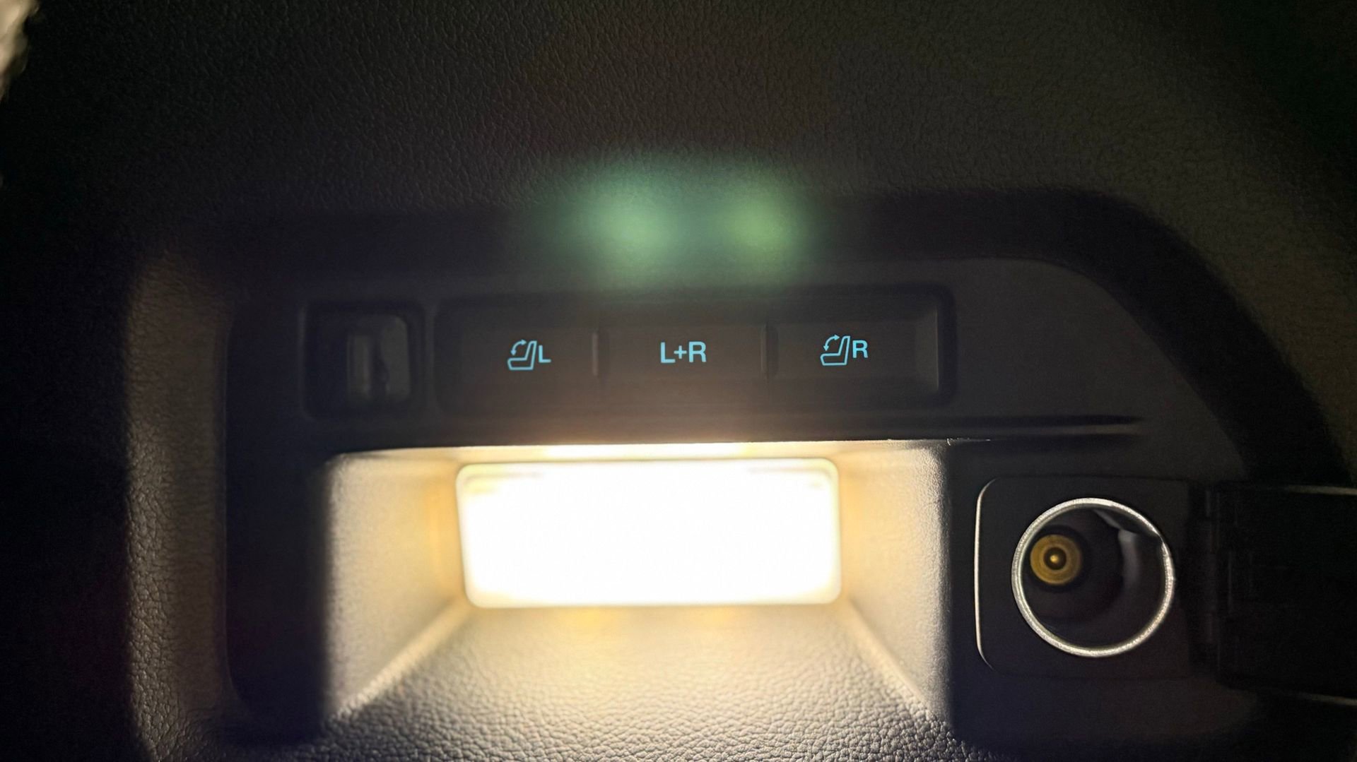 Used 2023 Ford Explorer ST w/ Equipment Group 401A image 42