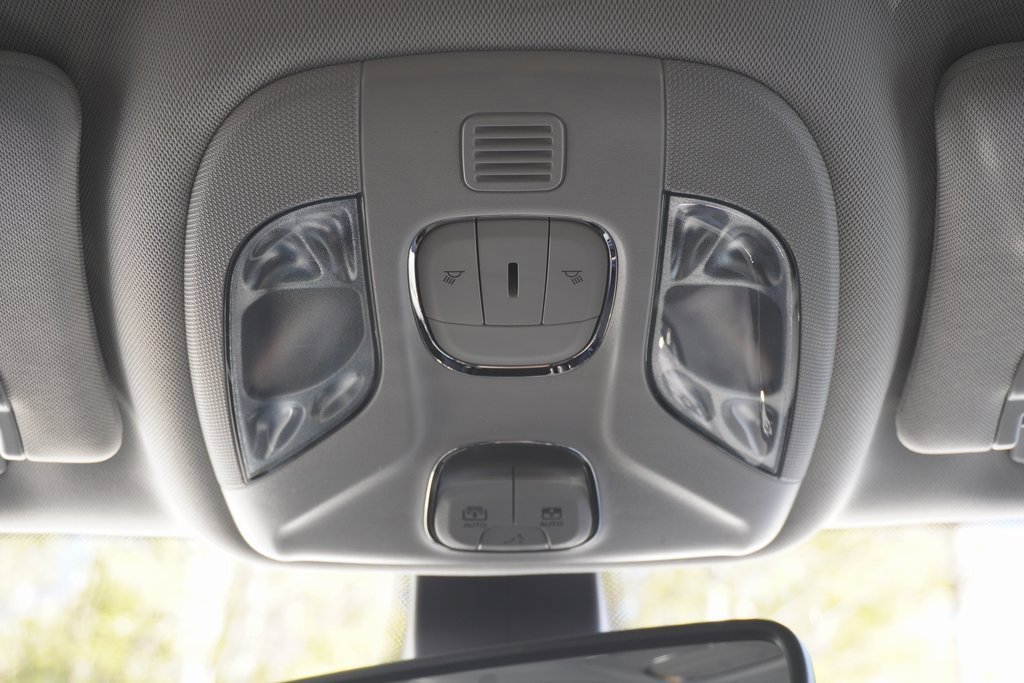 Used 2021 Jeep Compass Latitude w/ Sun and Sound Group image 20