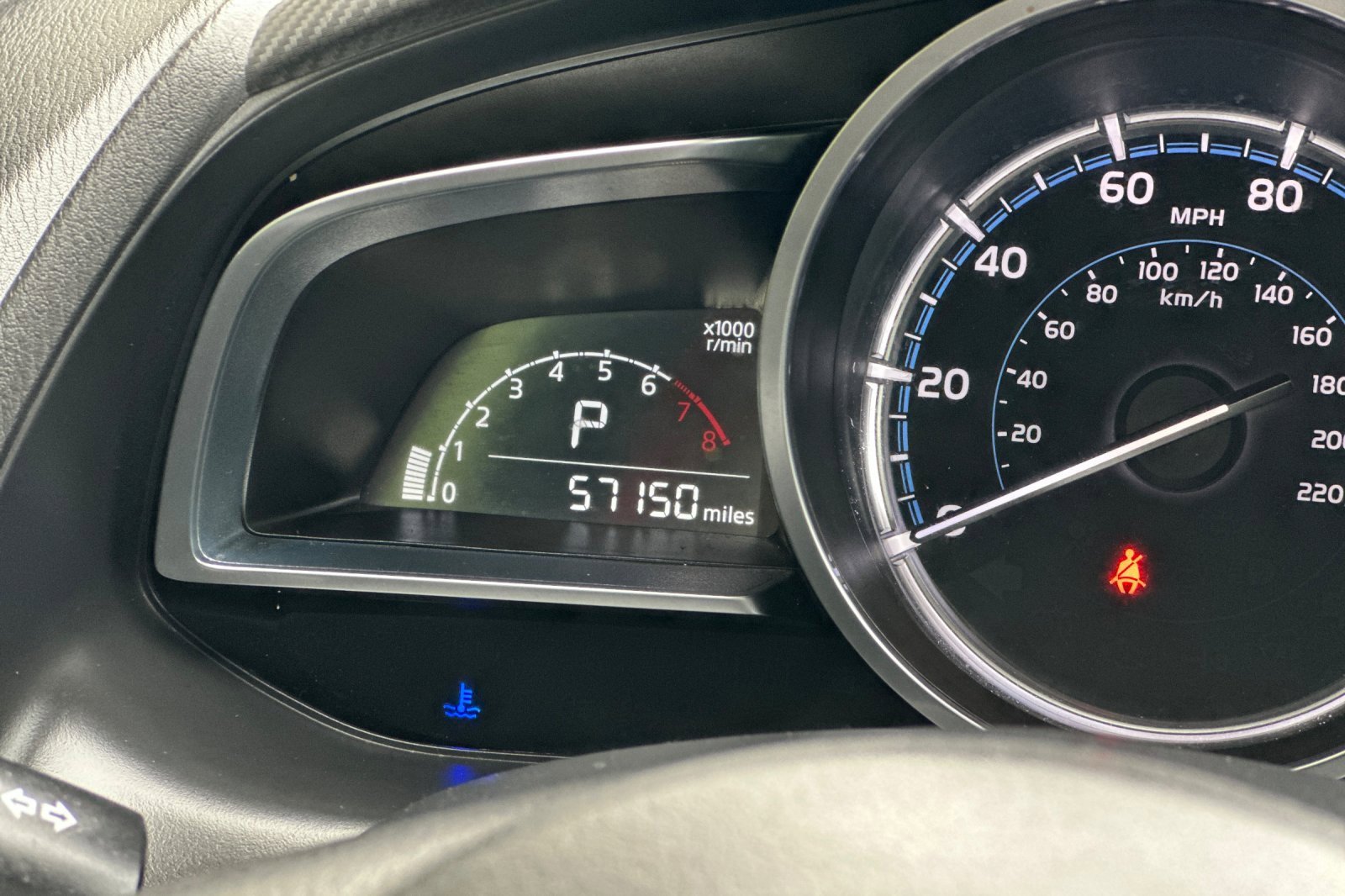 Used 2020 Toyota Yaris XLE image 21