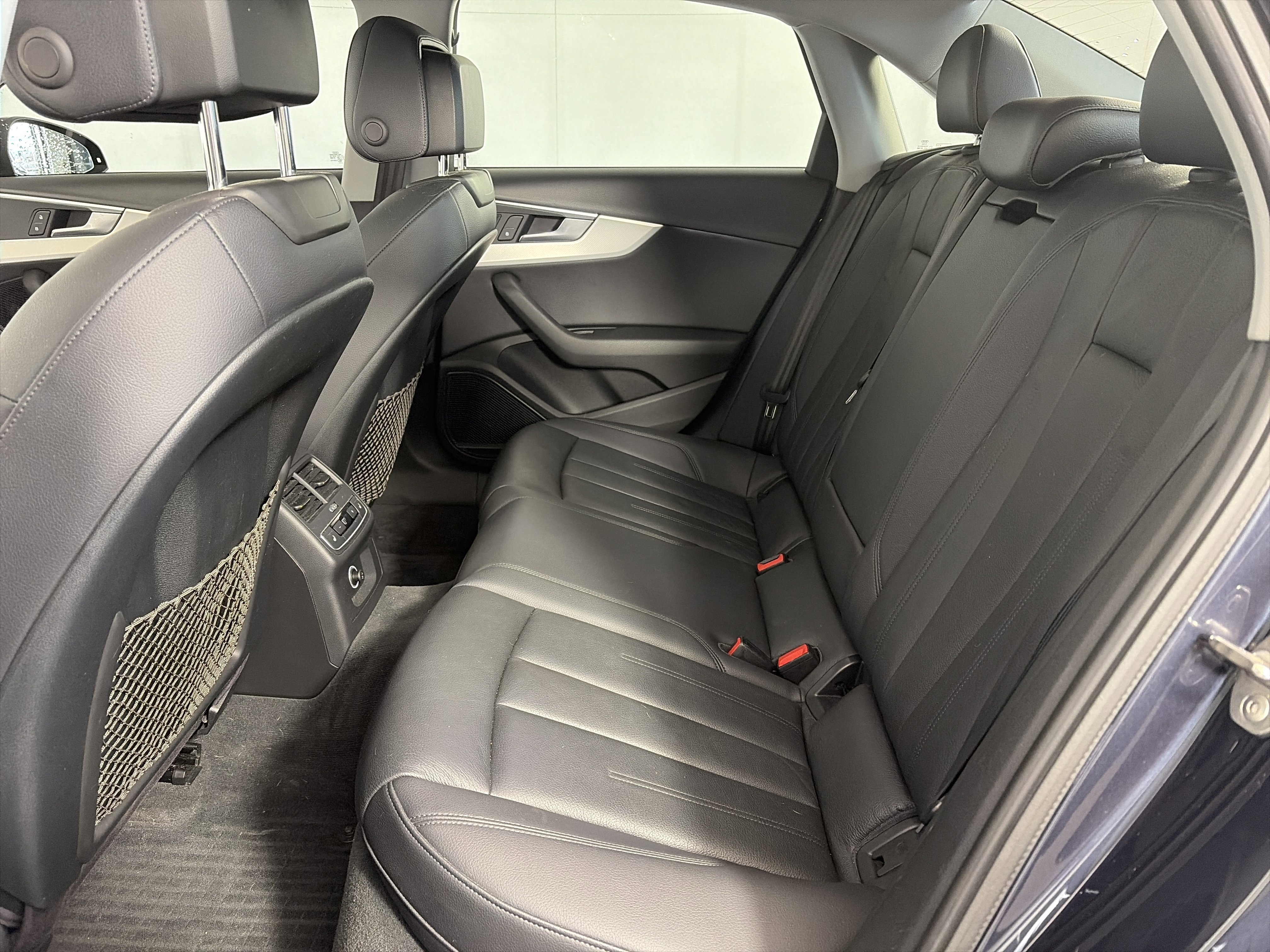 Used 2017 Audi A4 2.0T Premium Plus w/ Premium Plus Package image 7