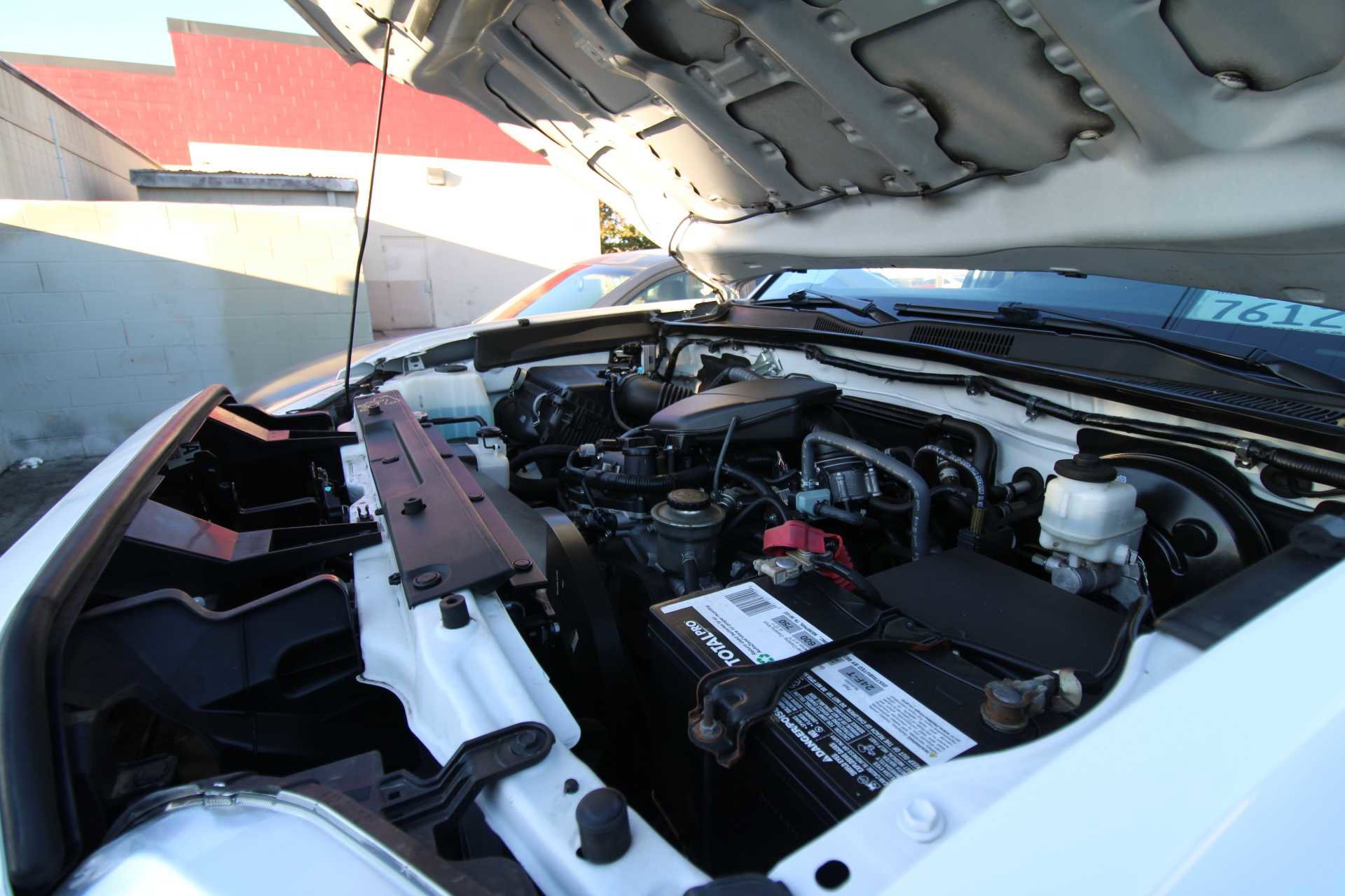Used 2020 Toyota Tacoma SR image 36