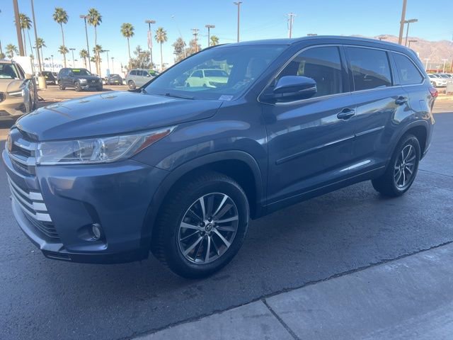 Used 2019 Toyota Highlander XLE image 7