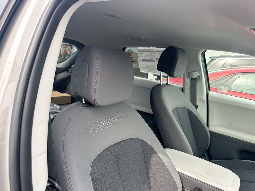 New 2025 Hyundai Ioniq 5 SE image 49