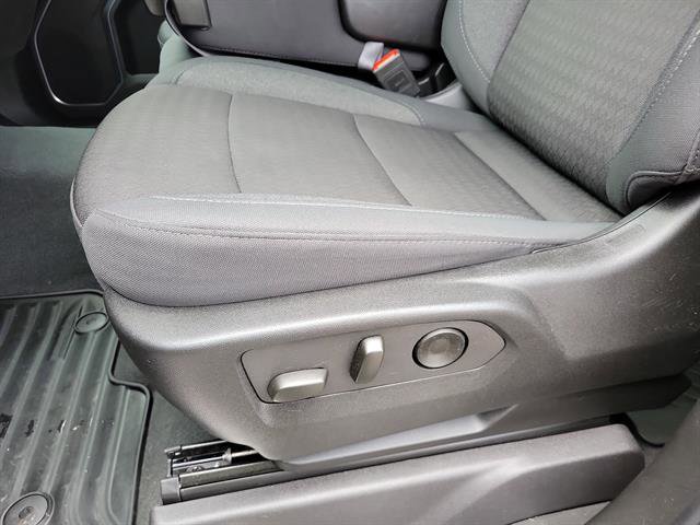 Used 2025 Chevrolet Silverado 3500 LT image 4