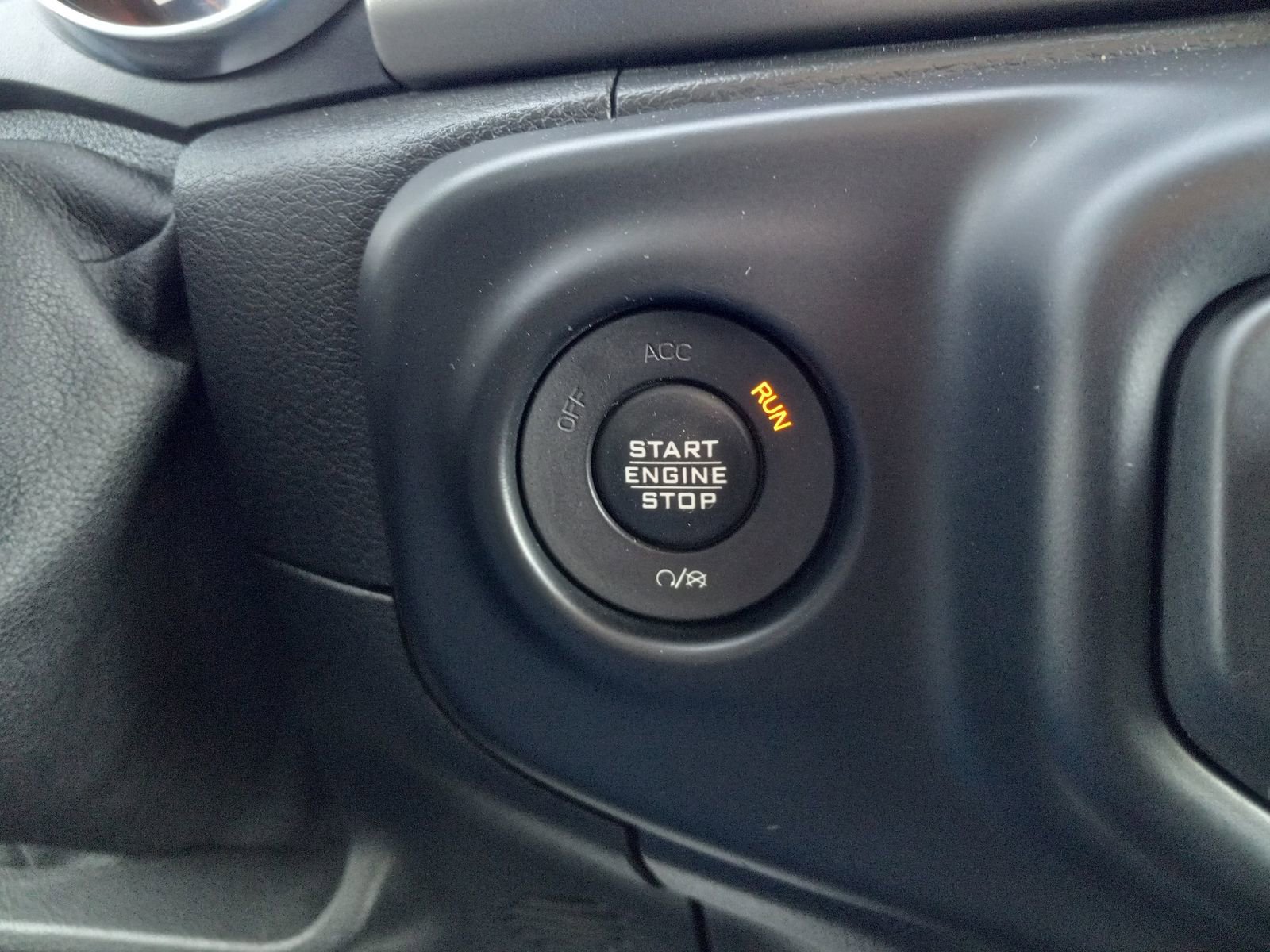 Used 2019 Jeep Wrangler Unlimited Sport S AWD/4WD image 22