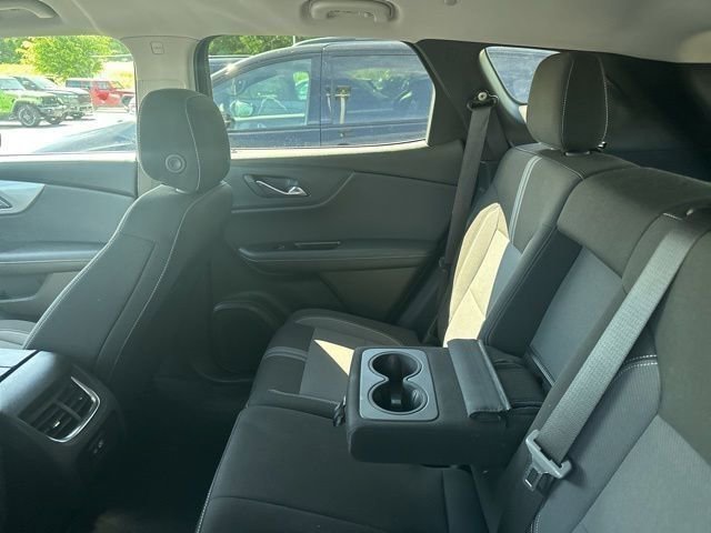 Used 2025 Chevrolet Blazer LT AWD/4WD image 27