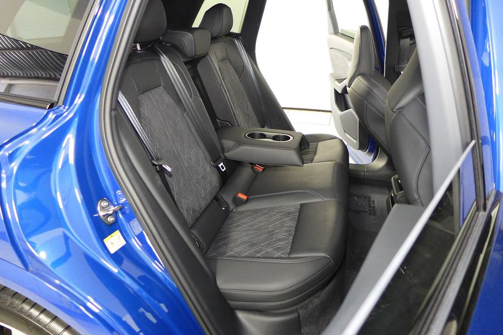 Used 2025 Audi SQ6 e-tron Premium Plus w/ Premium Plus AWD/4WD image 20
