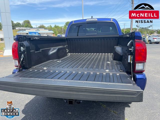 Used 2023 Toyota Tacoma SR5 w/ Technology Package AWD/4WD image 31