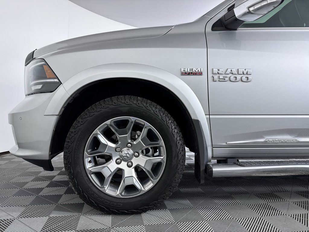 Used 2017 RAM 1500 Limited AWD/4WD image 19
