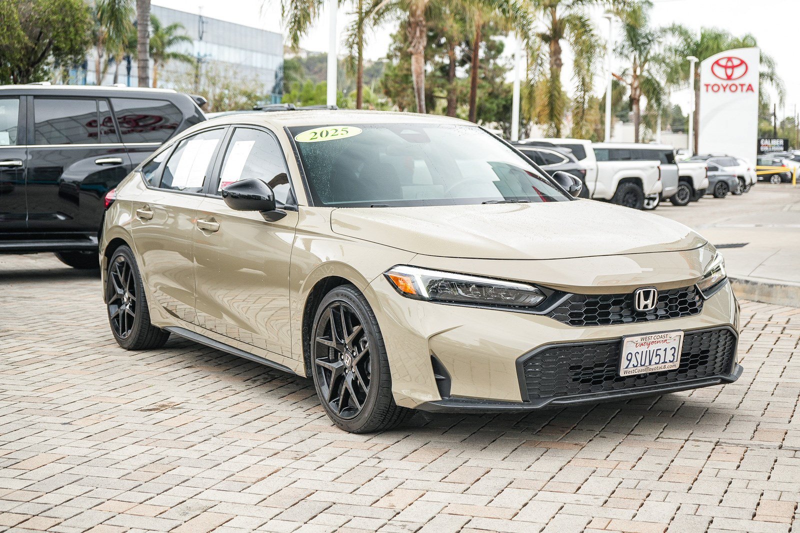 Used 2025 Honda Civic Sport image 3