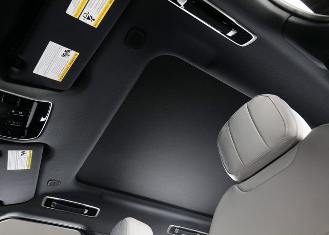 New 2025 Land Rover Range Rover Sport SE image 22