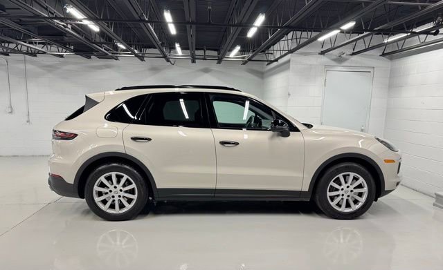 Used 2021 Porsche Cayenne image 6