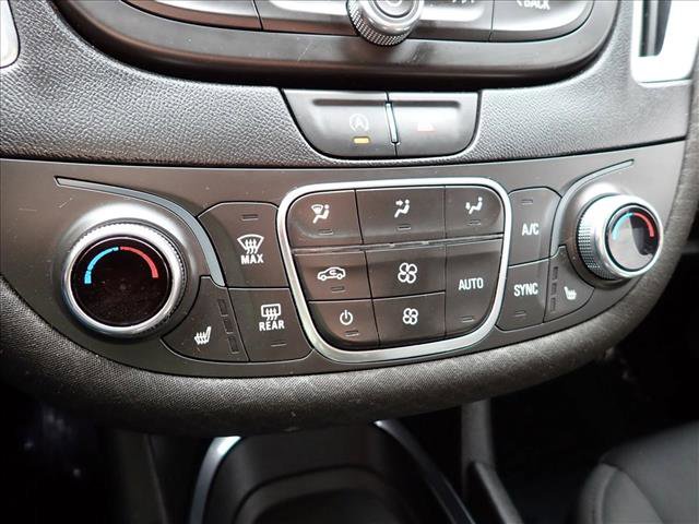 Used 2020 Chevrolet Malibu LT FWD image 15
