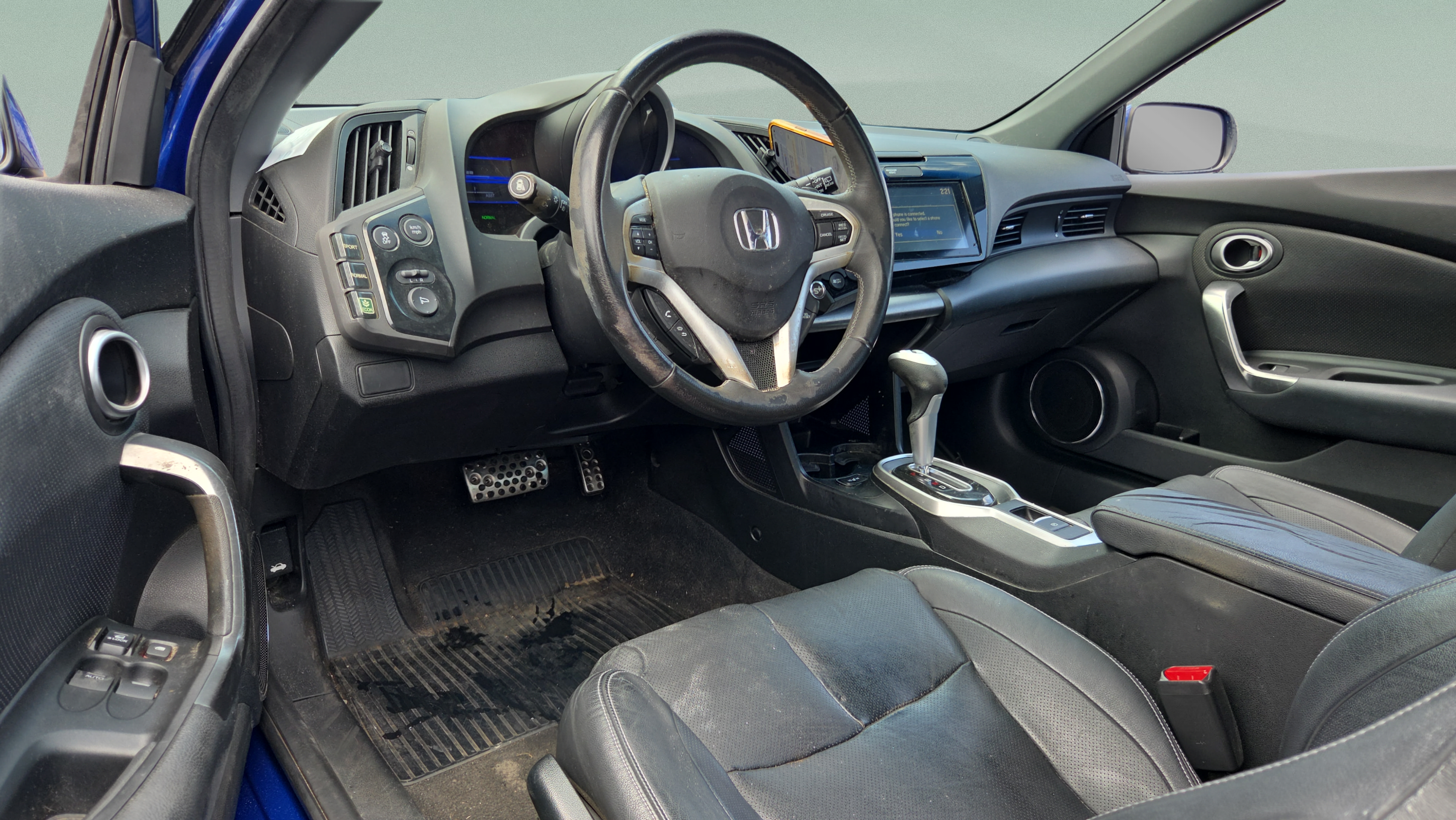 Used 2016 Honda CR-Z EX image 11