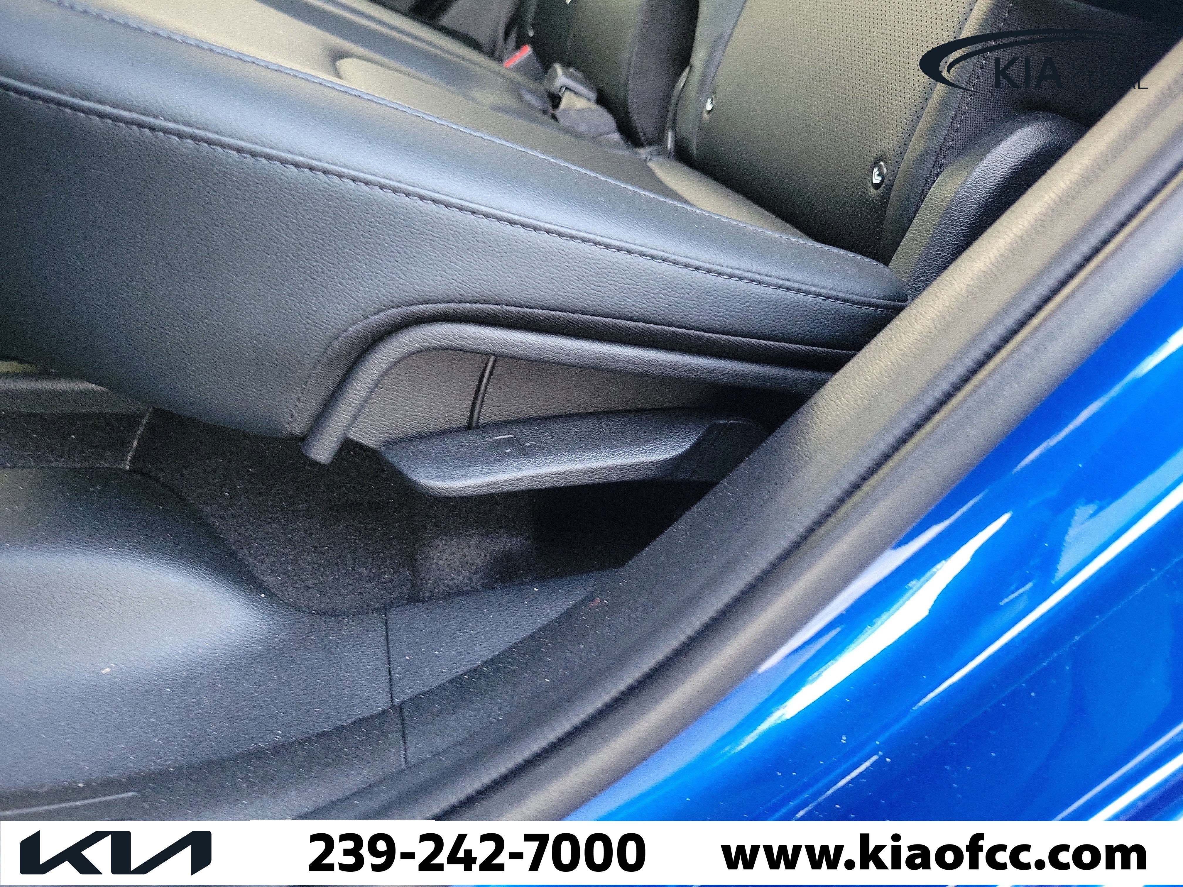 Certified 2024 Kia Sportage EX FWD image 13