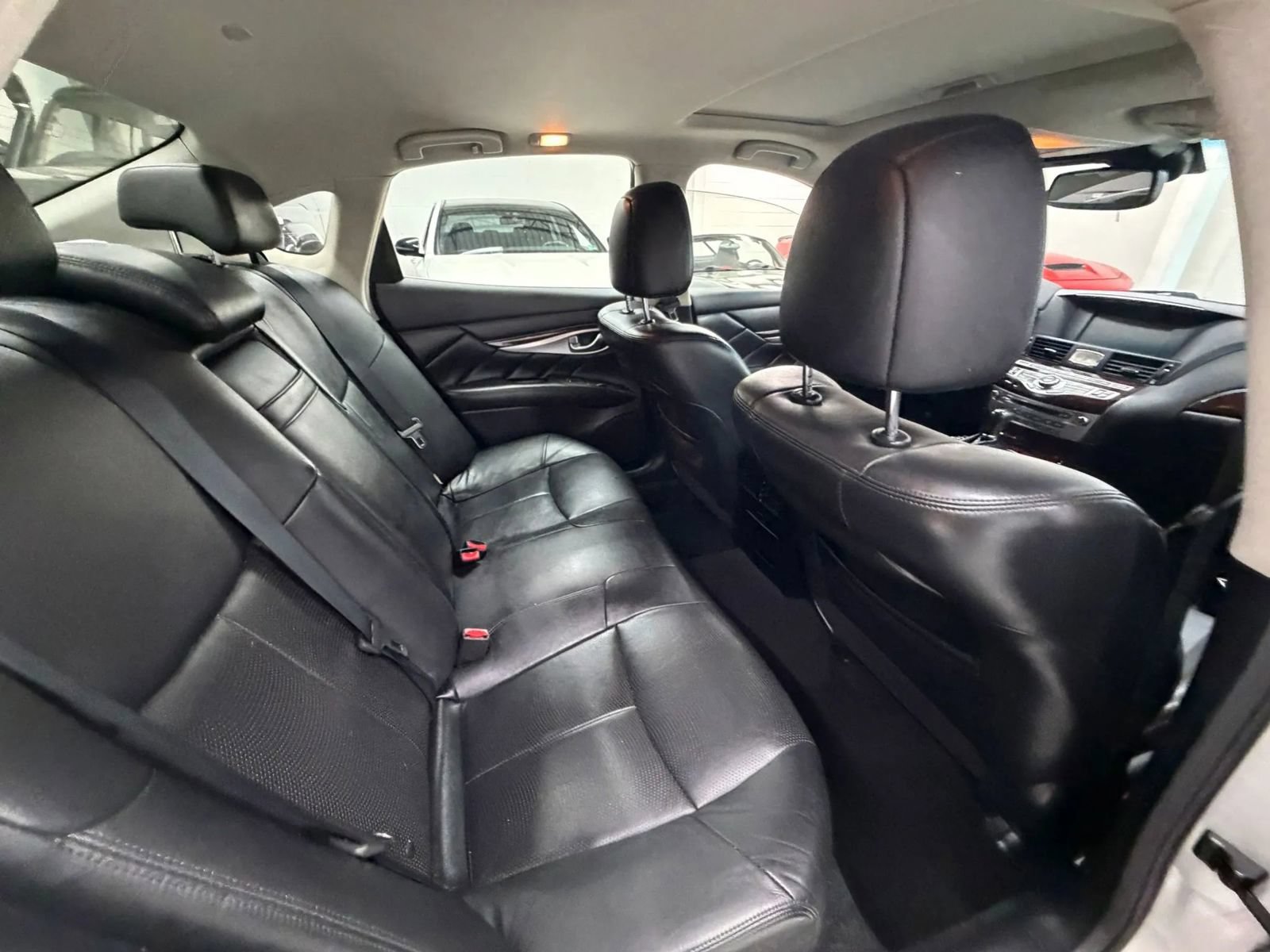 Used 2014 INFINITI Q70 3.7 w/ Premium Package AWD/4WD image 19