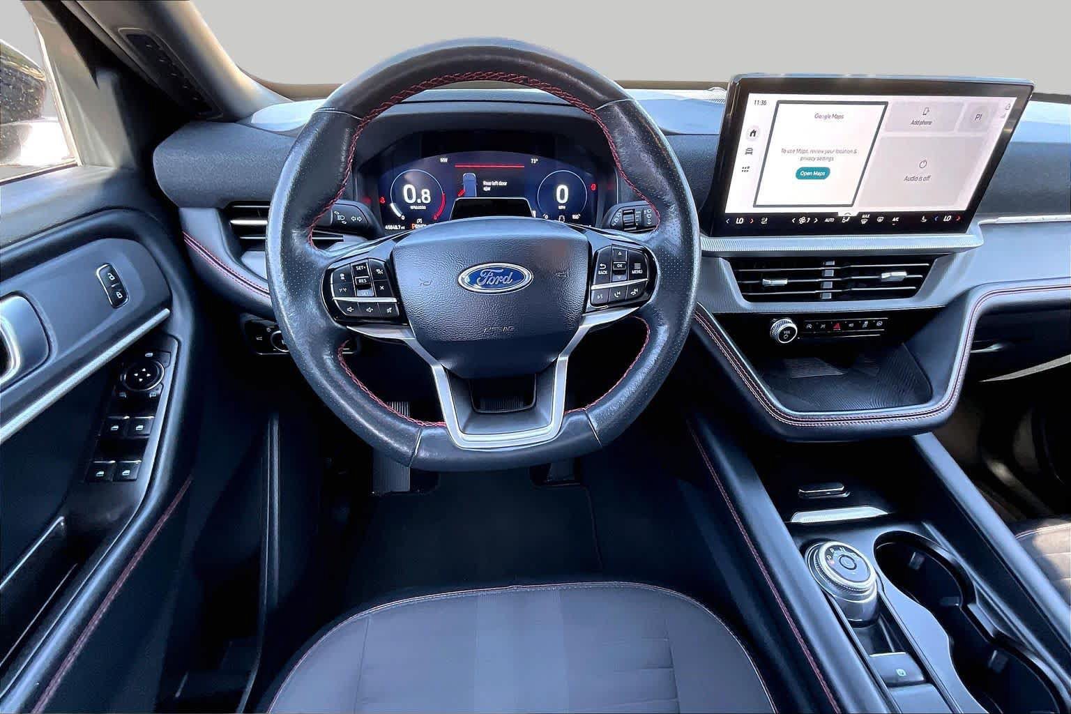 Certified 2025 Ford Explorer ST-Line AWD/4WD image 5