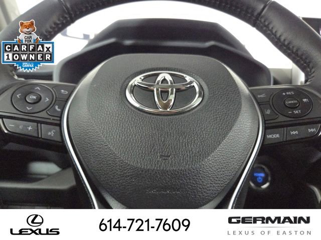 Used 2022 Toyota RAV4 XLE Premium image 25