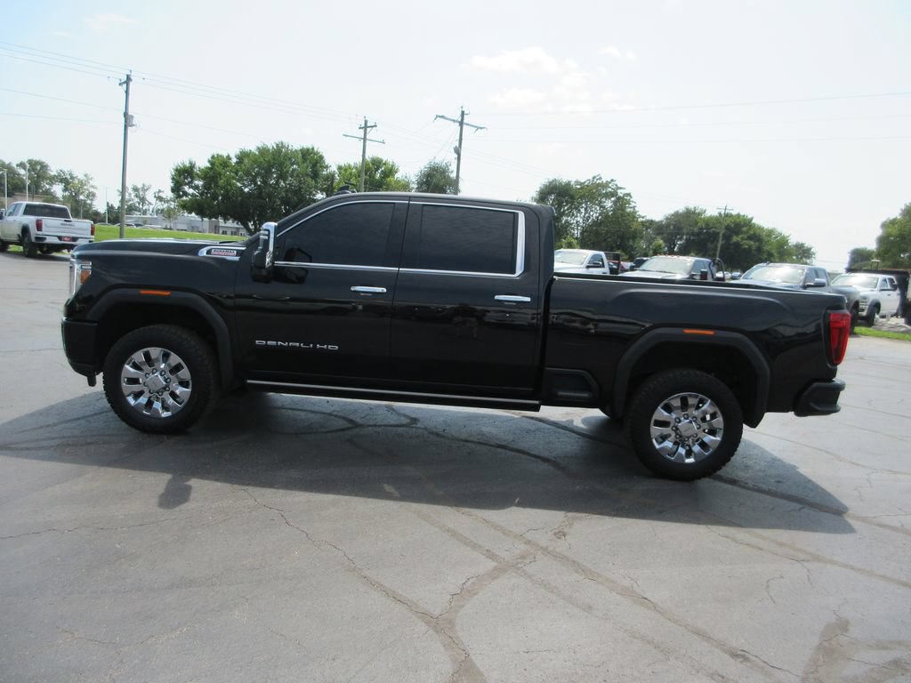 Certified 2023 GMC Sierra 3500 Denali w/ Denali Ultimate Package AWD/4WD image 11