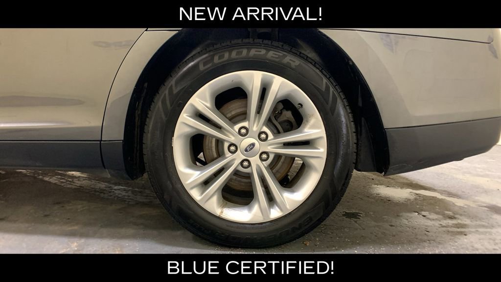 Used 2017 Ford Taurus SEL image 19