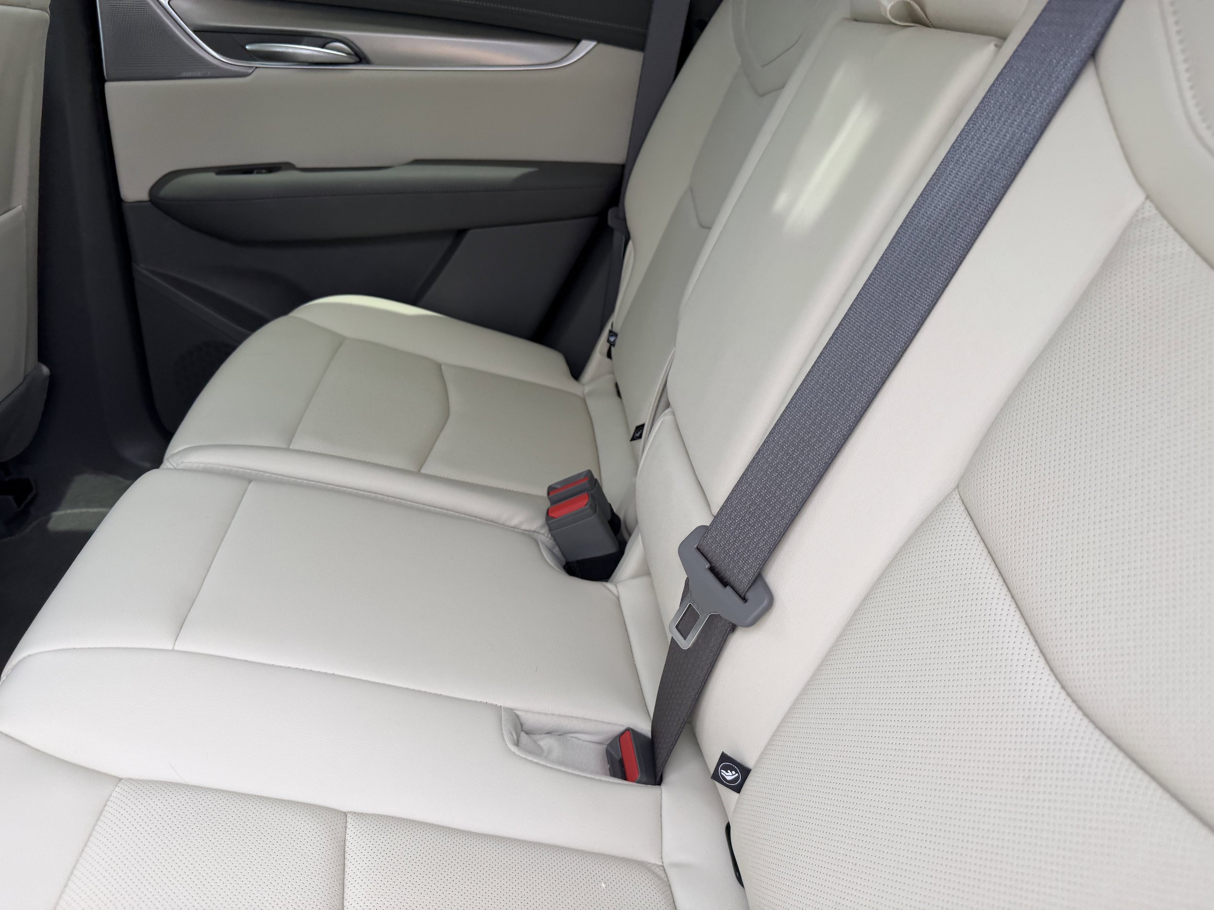 New 2026 Cadillac XT5 Premium Luxury w/ Driver Assist Package FWD image 17