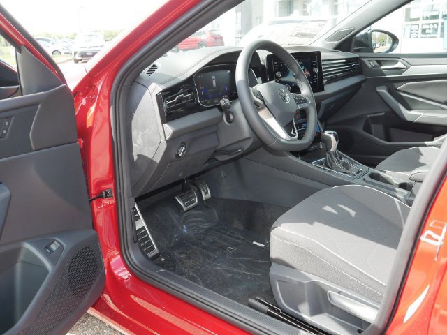 New 2027 Volkswagen Jetta Sport FWD image 7