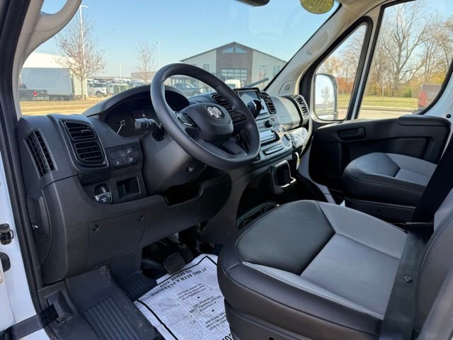 Used 2025 RAM ProMaster 2500 w/ Convenience Group image 21