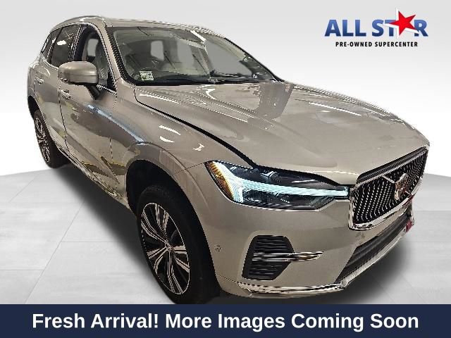 Certified 2022 Volvo XC60 B5 Inscription w/ Advanced Package AWD/4WD image 1