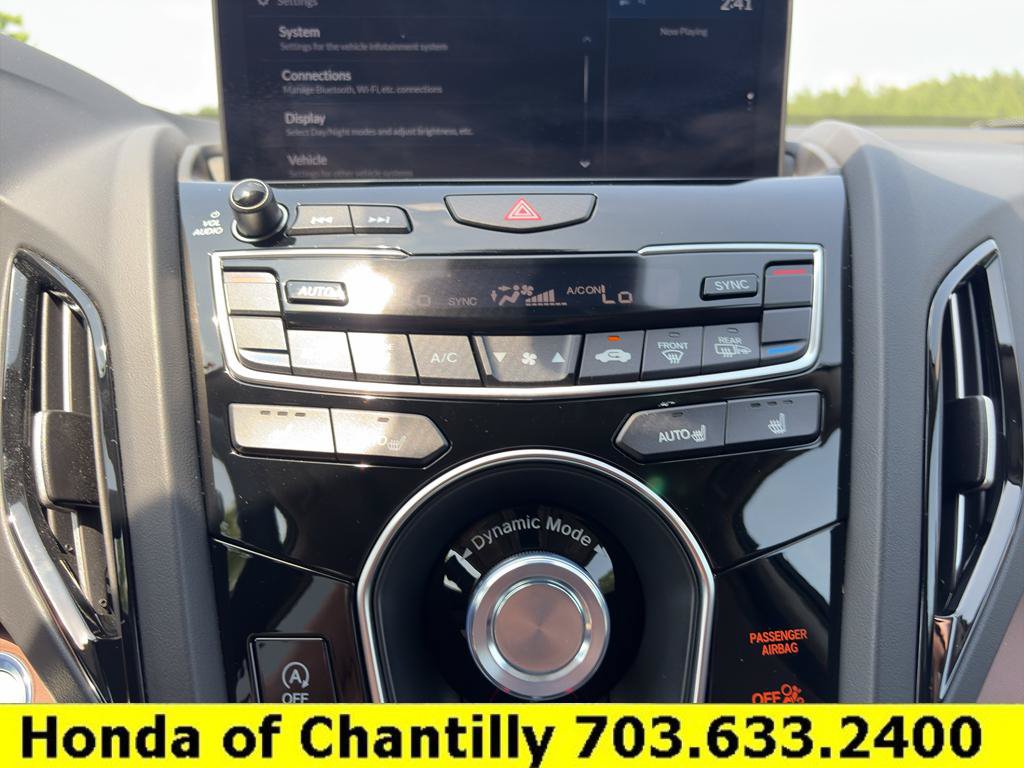 Used 2025 Acura RDX SH-AWD w/ Technology Package image 16