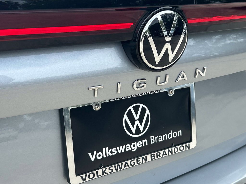 Used 2025 Volkswagen Tiguan S FWD image 31