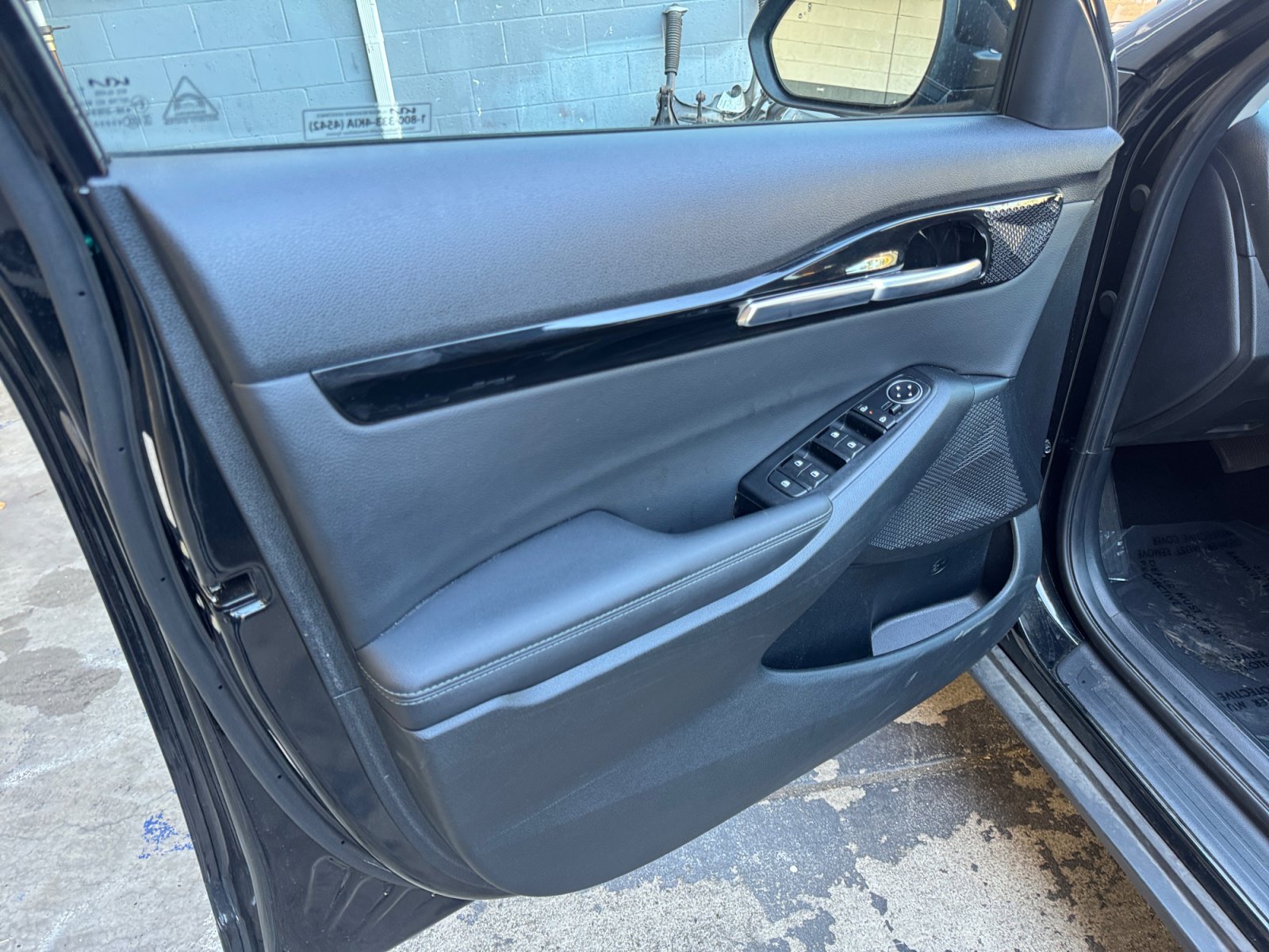 Used 2024 Kia Seltos S FWD image 20