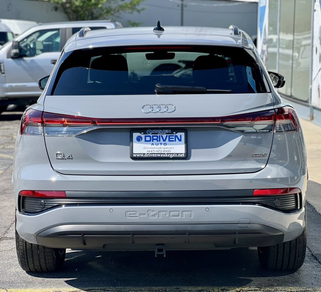 Used 2024 Audi Q4 e-tron Premium w/ Convenience Package AWD/4WD image 36