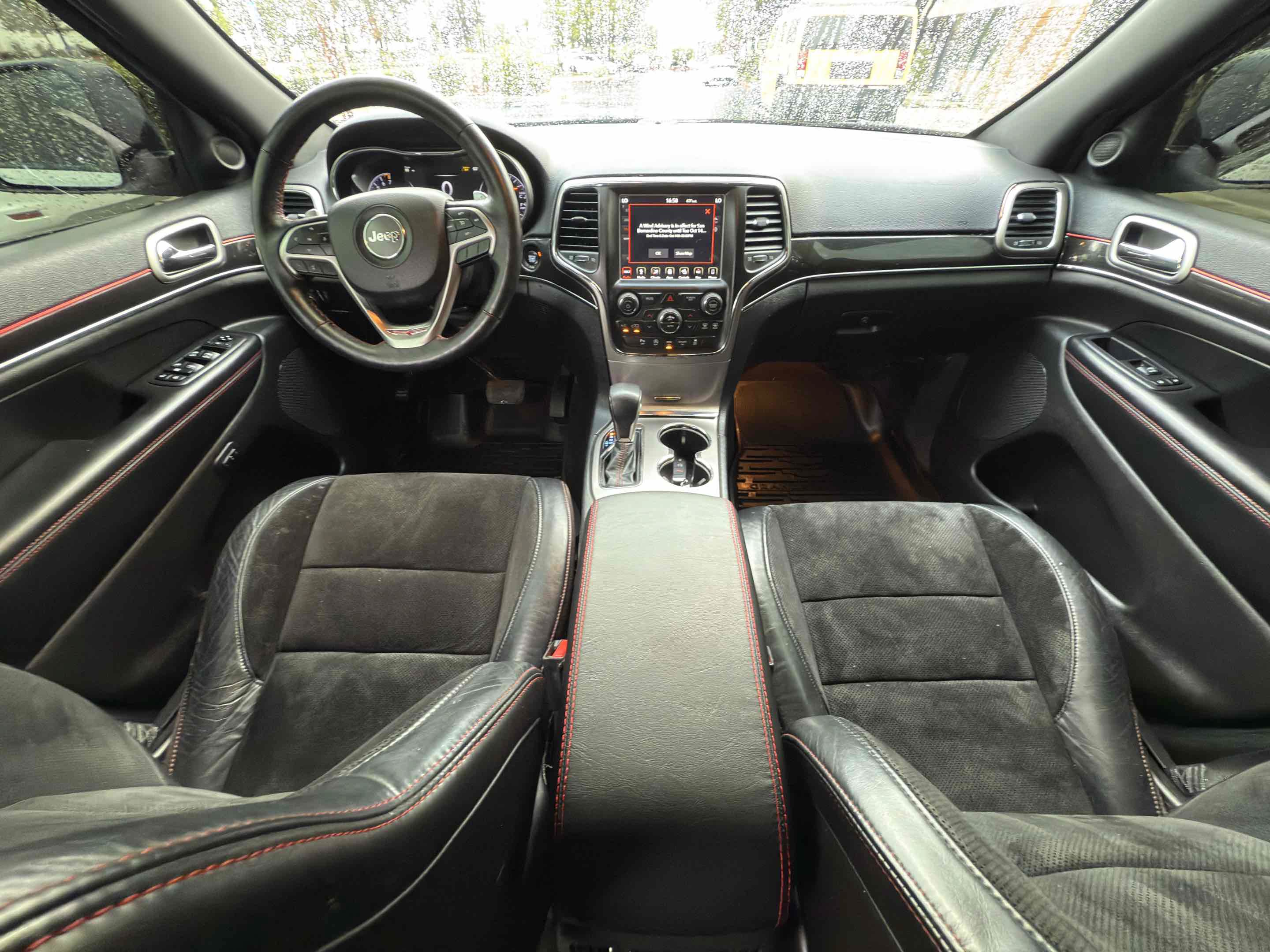 Used 2018 Jeep Grand Cherokee Trailhawk AWD/4WD image 28