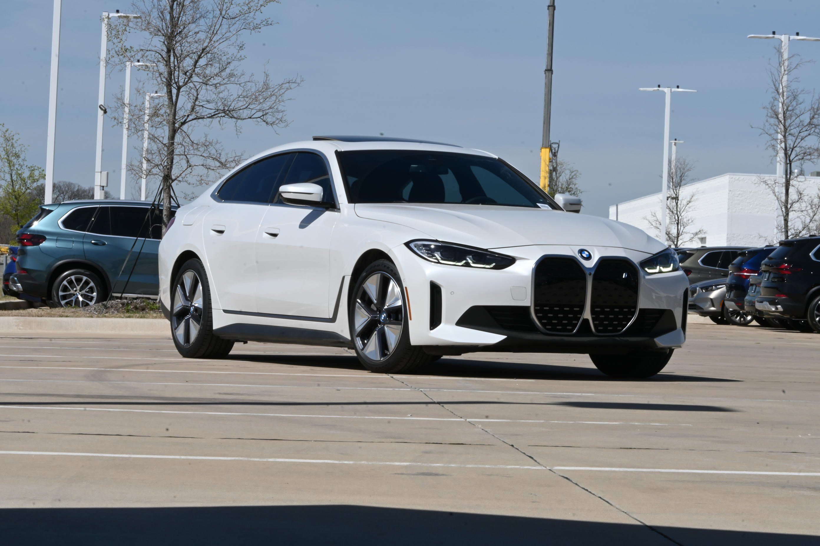 Certified 2023 BMW i4 eDrive35 w/ Premium Package image 2