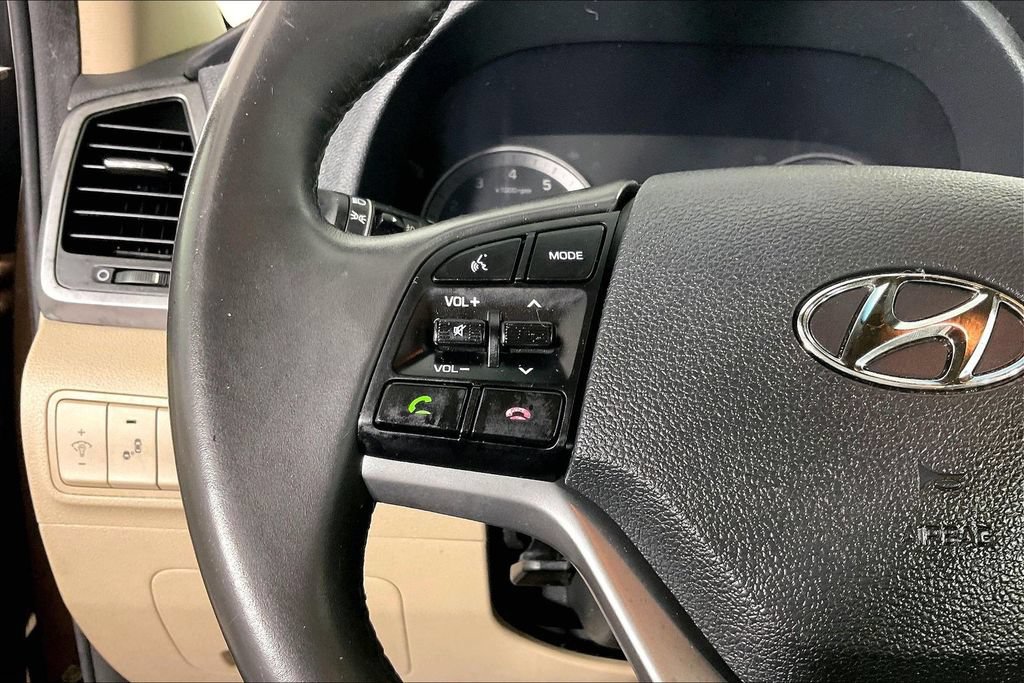 Used 2017 Hyundai Tucson SE Plus FWD image 25