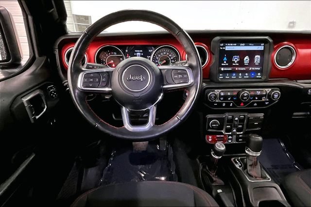 Used 2022 Jeep Wrangler Unlimited Rubicon w/ Dual Top Group AWD/4WD image 6