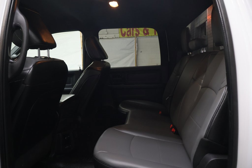 Used 2022 RAM 3500 Tradesman w/ Chrome Appearance Group image 15