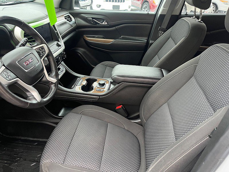 Used 2020 GMC Acadia SLE w/ Driver Convenience Package image 14