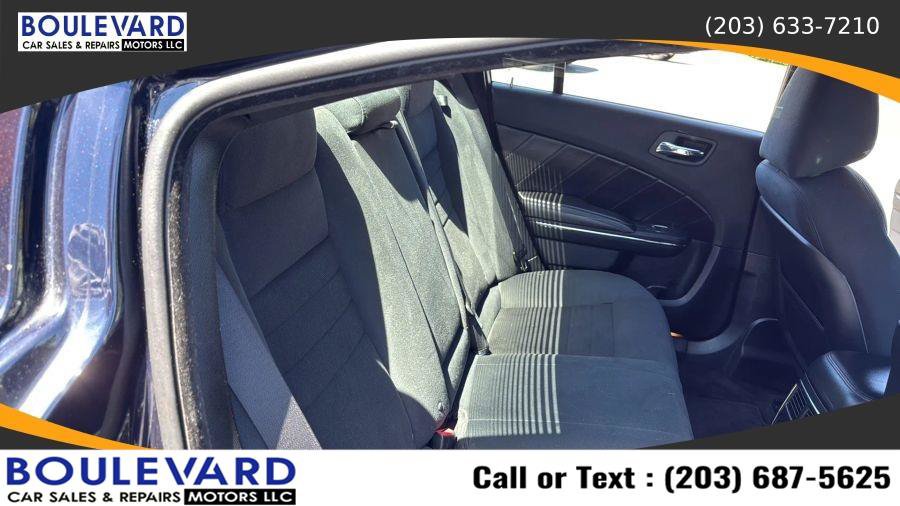 Used 2011 Dodge Charger R/T w/ Driver Confidence Group AWD/4WD image 34