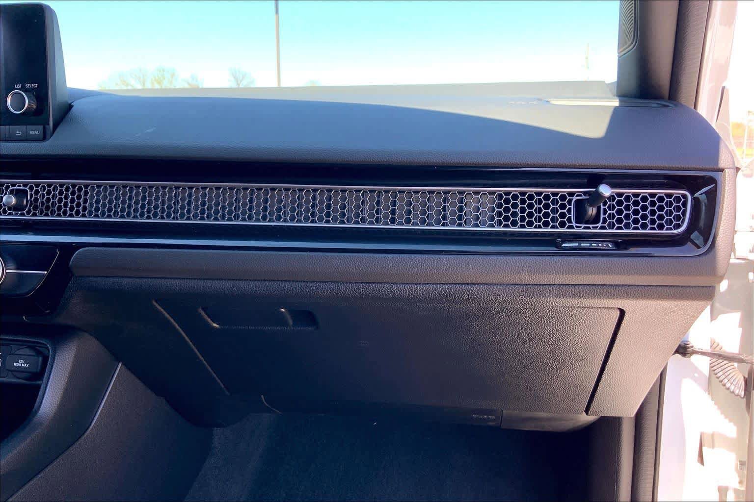 Used 2023 Honda Civic Sport image 18
