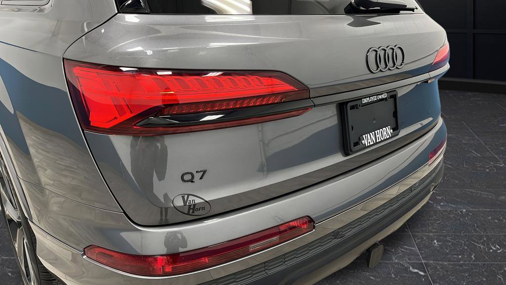 Used 2025 Audi Q7 3.0T Premium Plus w/ Premium Plus Package AWD/4WD image 42