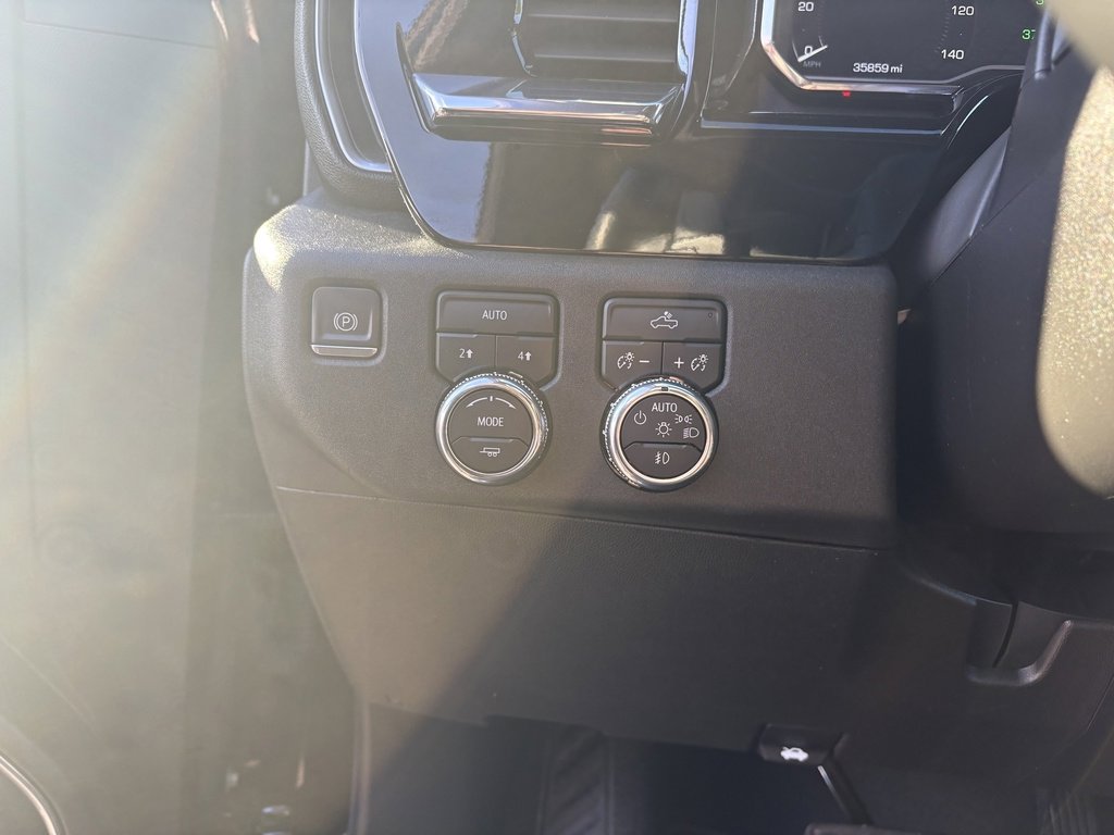 Used 2023 GMC Sierra 1500 Elevation w/ LPO, Elevation Black Package image 32