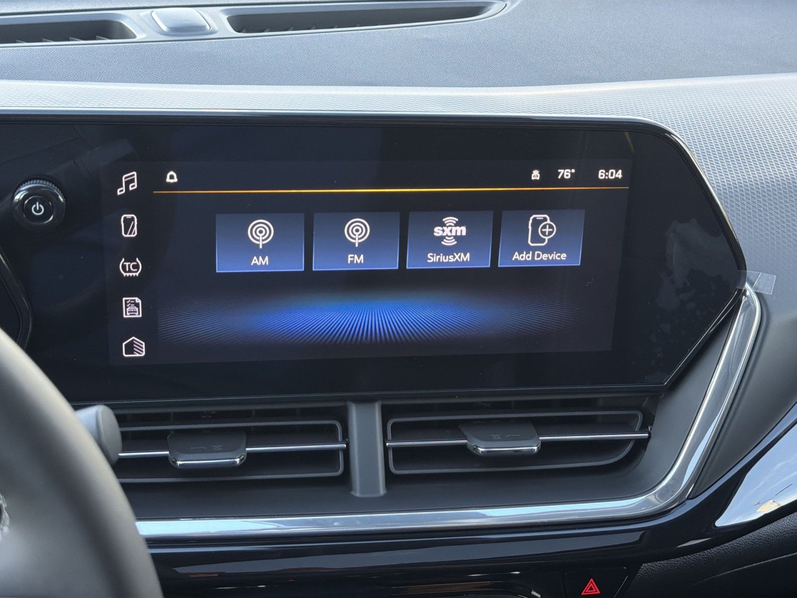 New 2026 Chevrolet Trax ACTIV w/ Sunroof Package FWD image 18