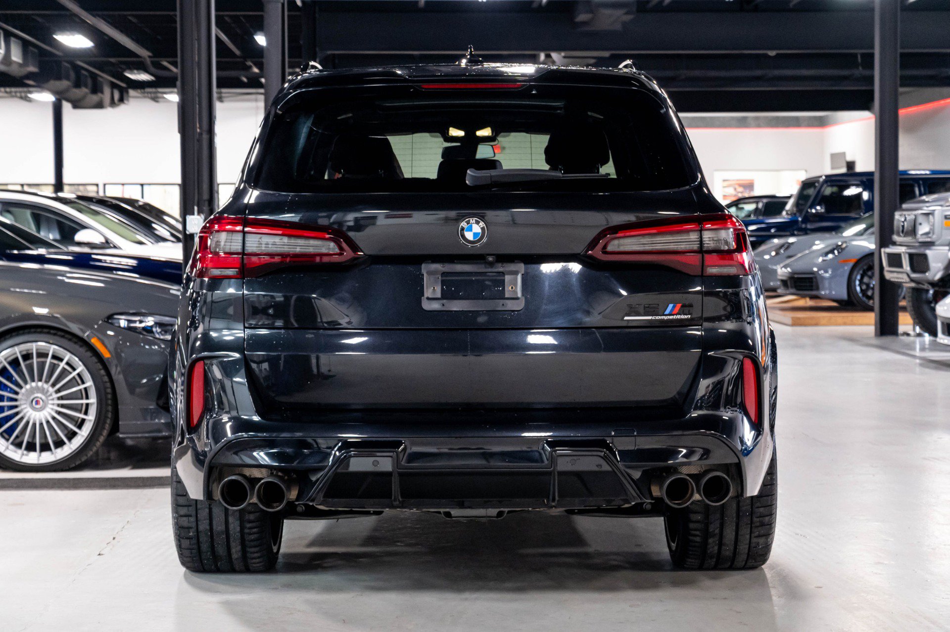 Used 2020 BMW X5 M Competition w/ Executive Package AWD/4WD image 15